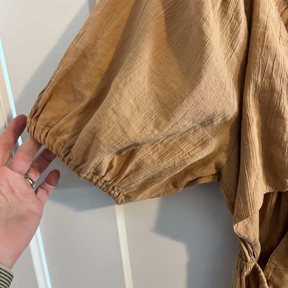 Old Navy Tan Mini Dress - Picture 4 of 5